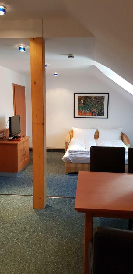 Gasthof Schiller Bei Bamberg Strullendorf ภายนอก รูปภาพ